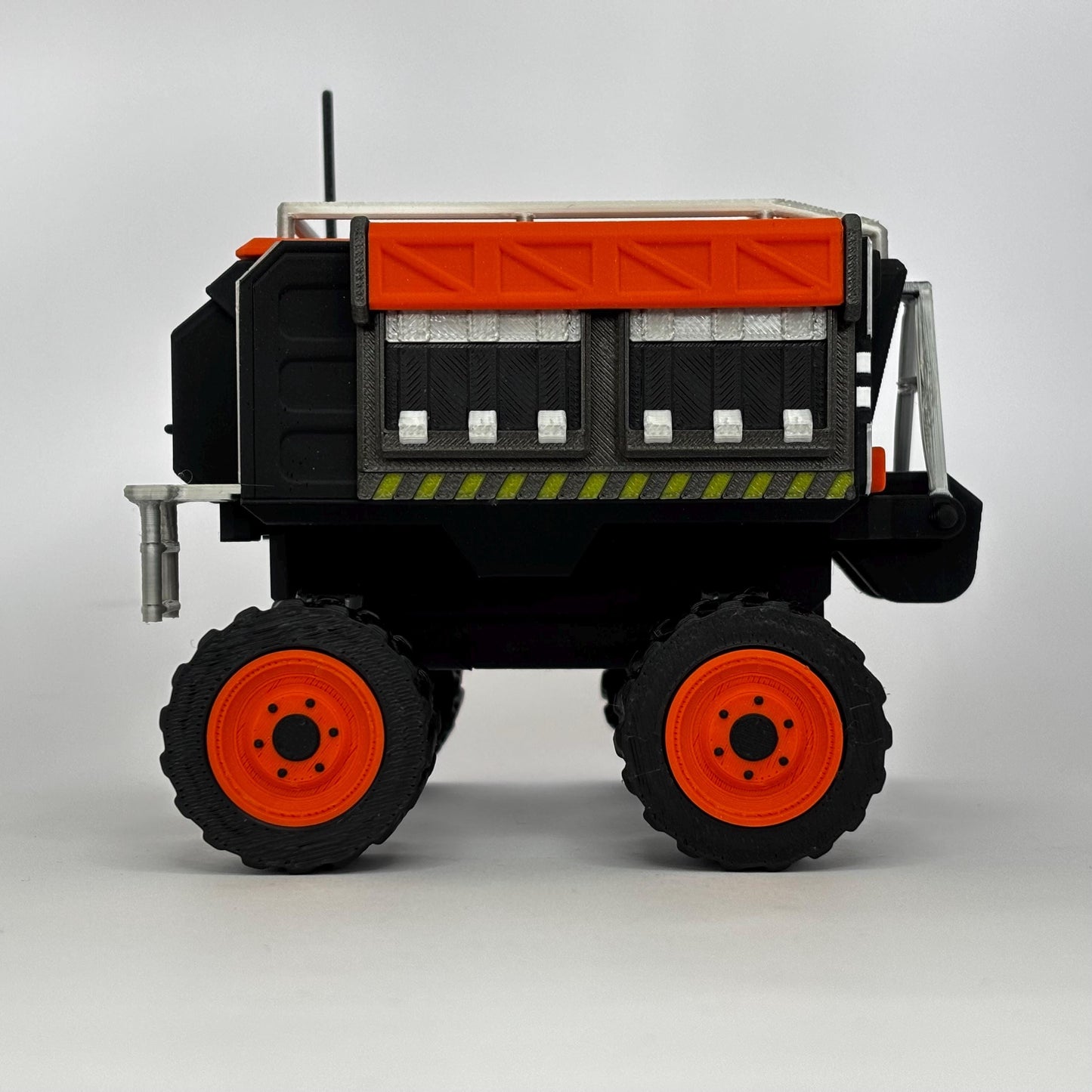 FICSIT Tractor | Satisfactory 3D-geprint model met bewegende wielen
