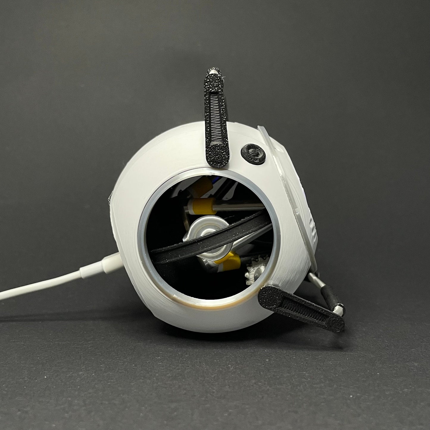 Wheatley | 3D-geprint Portal core | 8cm met LED oog