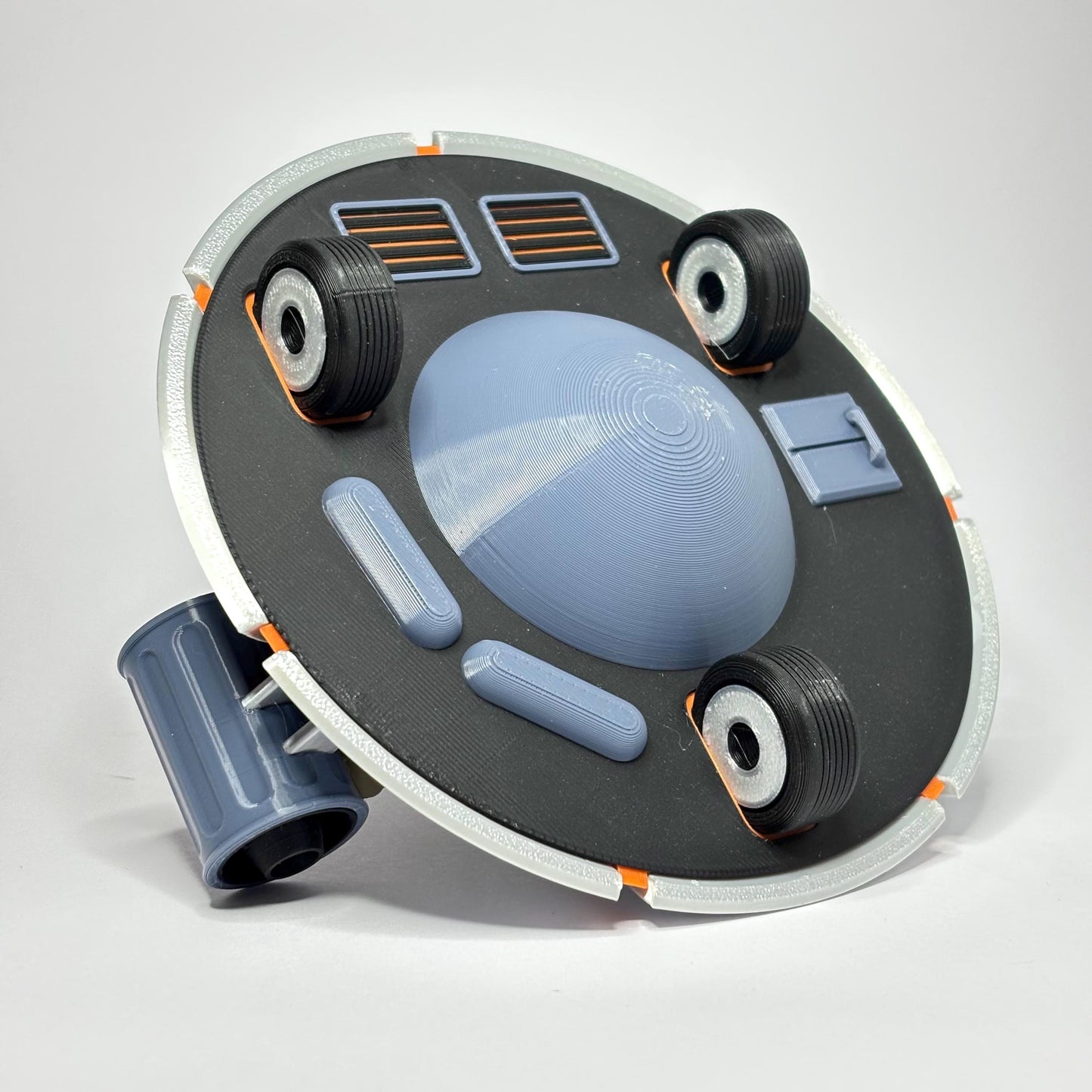 Space Cruiser uit Rick and Morty | 3D geprint model met zichtbaar interieur